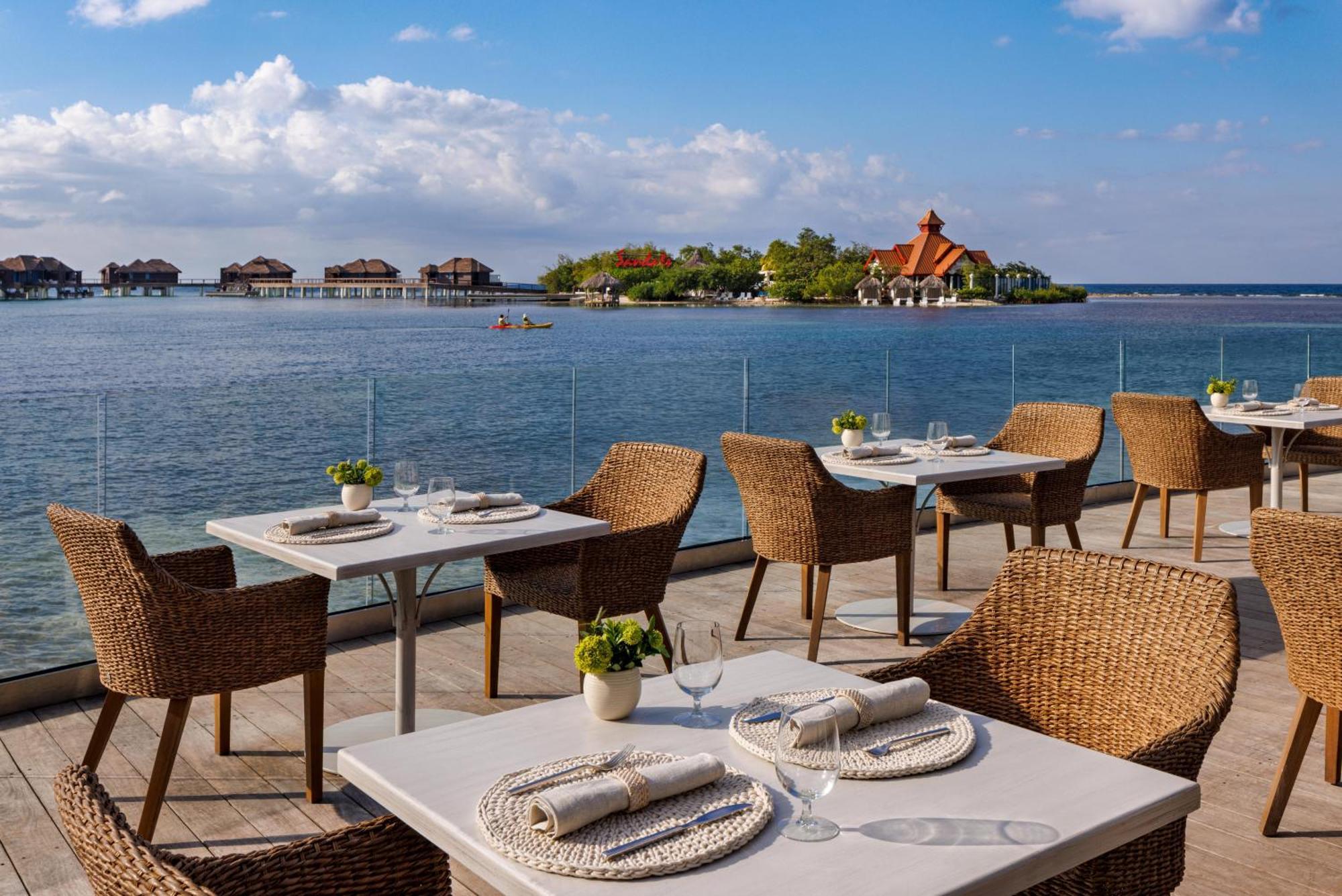 Sandals Royal Caribbean All Inclusive Resort & Private Island - Couples Only 몬테고 베이 외부 사진