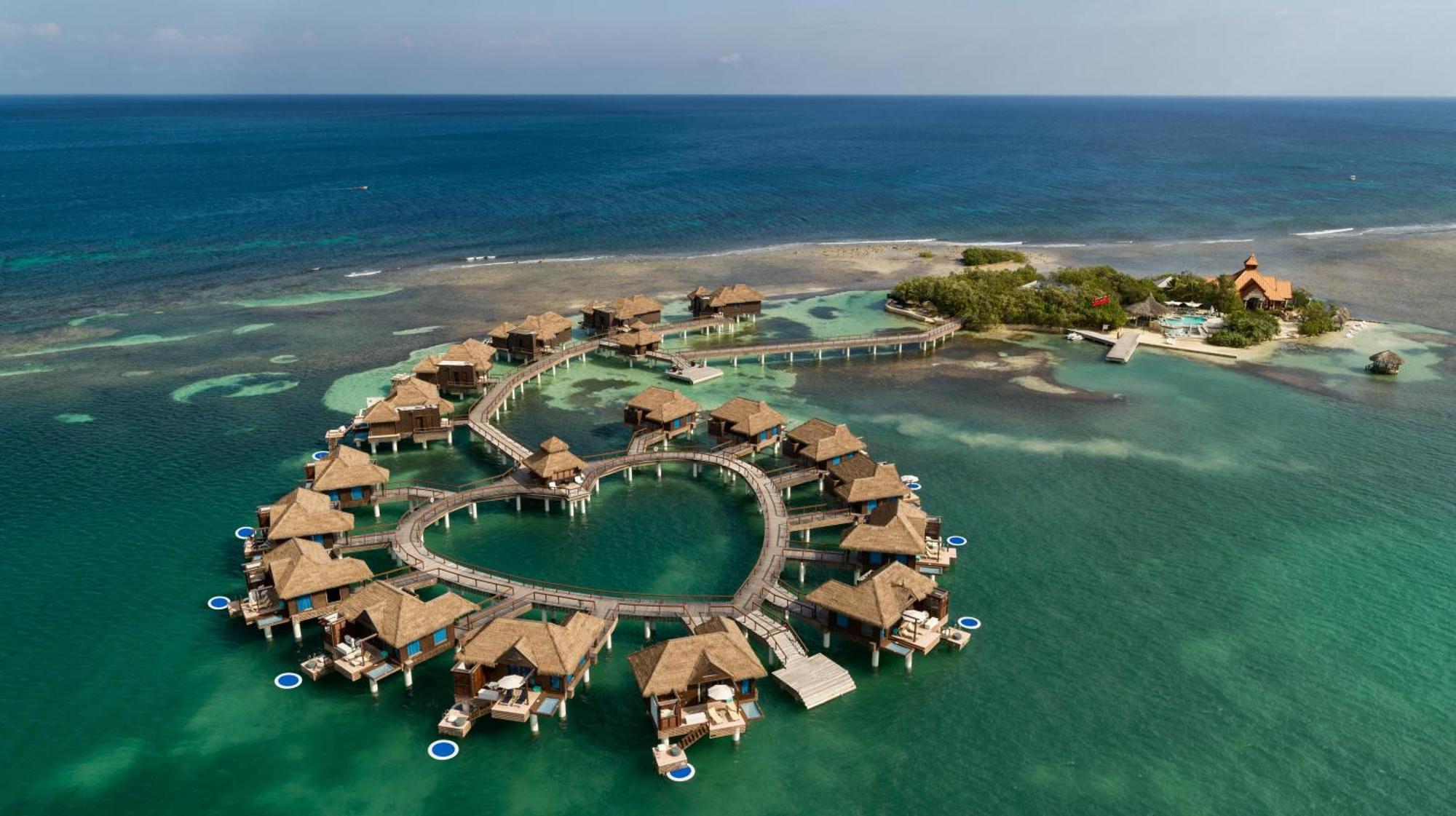 Sandals Royal Caribbean All Inclusive Resort & Private Island - Couples Only 몬테고 베이 외부 사진